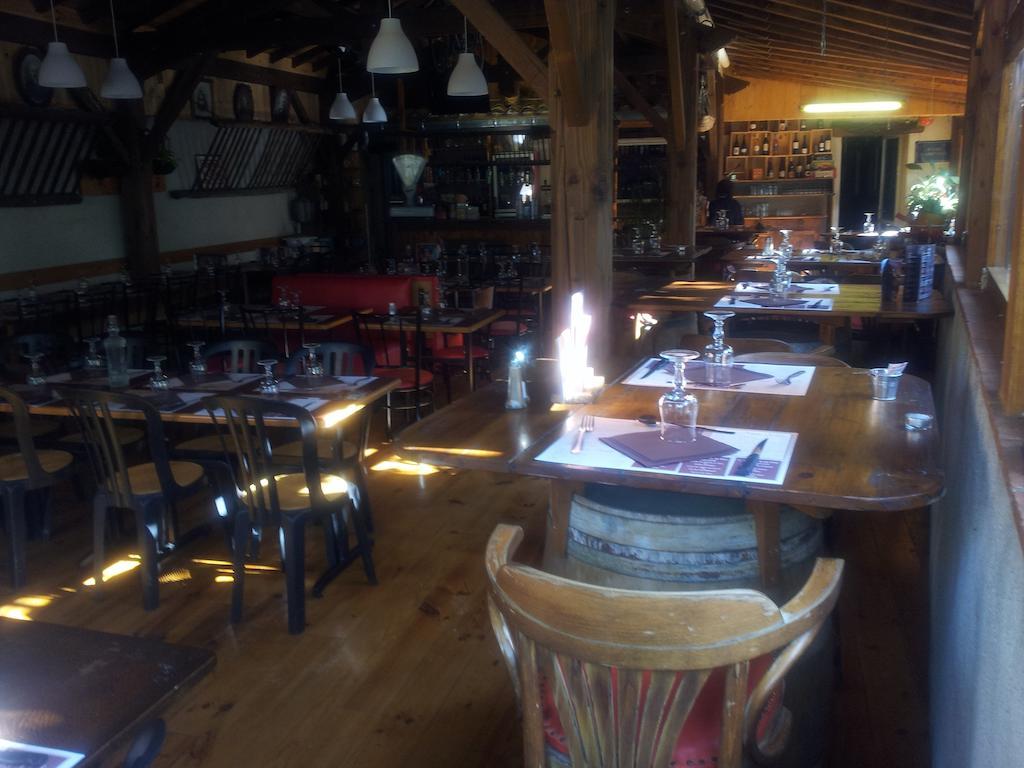 Hotel Restaurant Chez Pito Busque Exterior photo